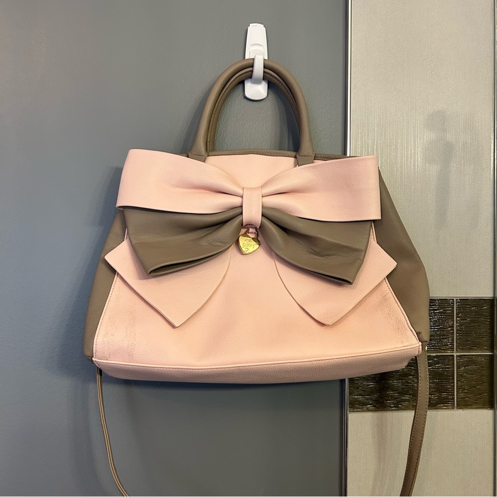 Pink & Grey Betsey Johnson purse with bow